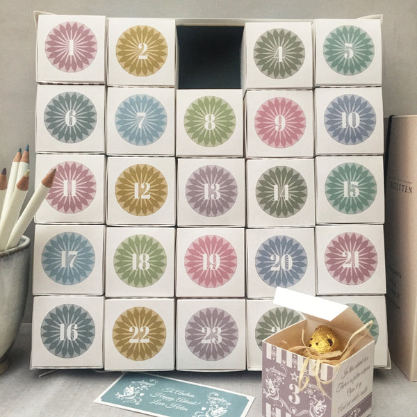 Advent Calendar with personalised message tag